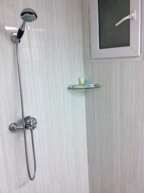 Star Max Hotel Yangon Room photo